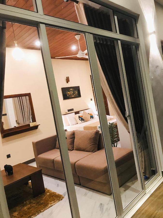 Tranquil Quarter Hotel Kandy Luaran gambar